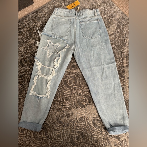 NWT Lizette Collection Jeans with Jewel Stars Size Small - Picture 5 of 6